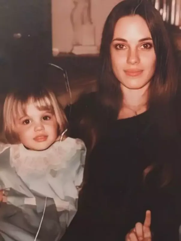 “16 ildir ki,o məktubları almıram...”