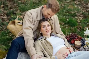 Ana bətnində itirdiyi körpəsindən danışdı