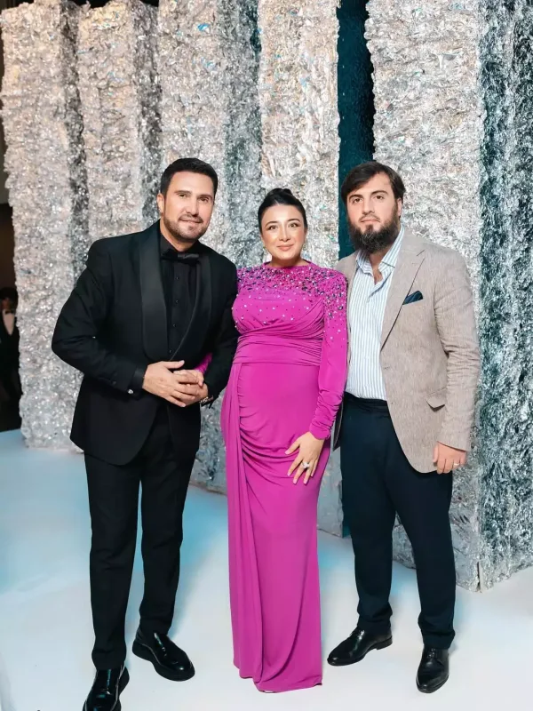 Nadir oğlu və gəlini ilə…