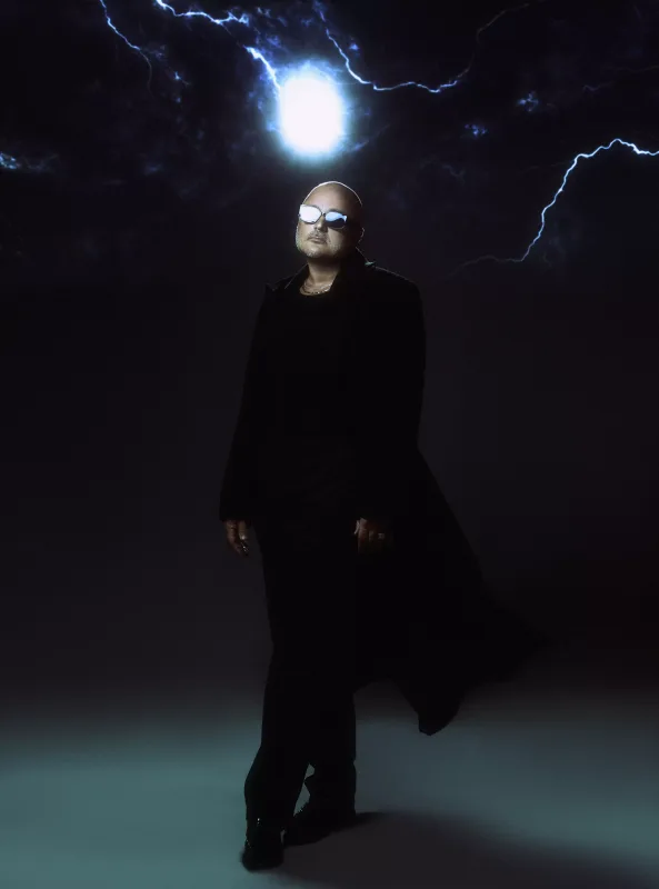 Miri Yusifdən fərqli obraz!