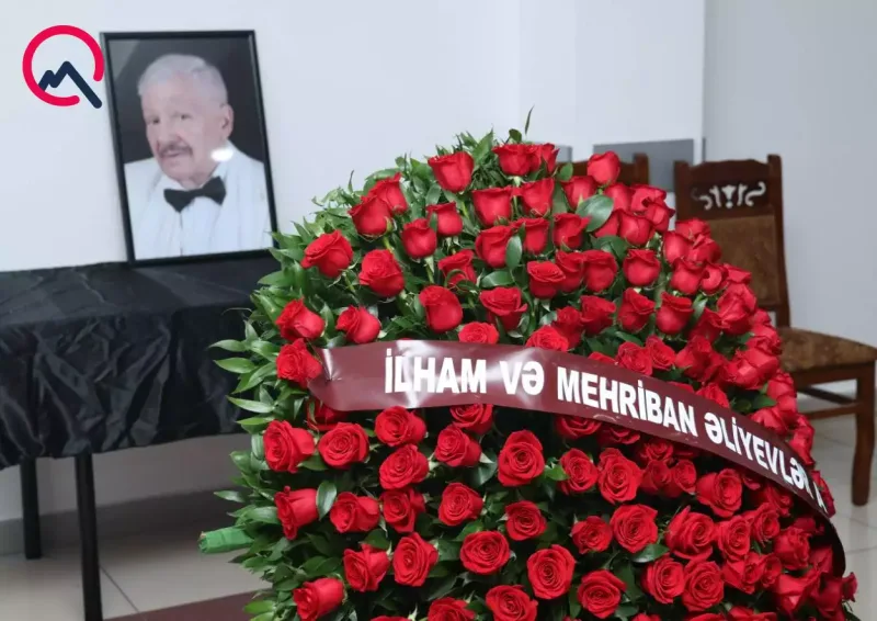 Prezidentlə xanımı vida mərasiminə əklil göndərdi - Foto