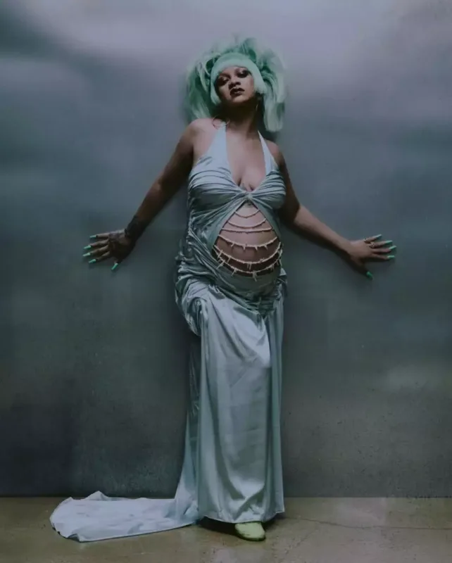 Rihannanın qızı dünyaya gəlib?