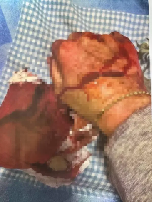 Məzahir Pənahovun oğlu keçmiş arvadına uduzdu