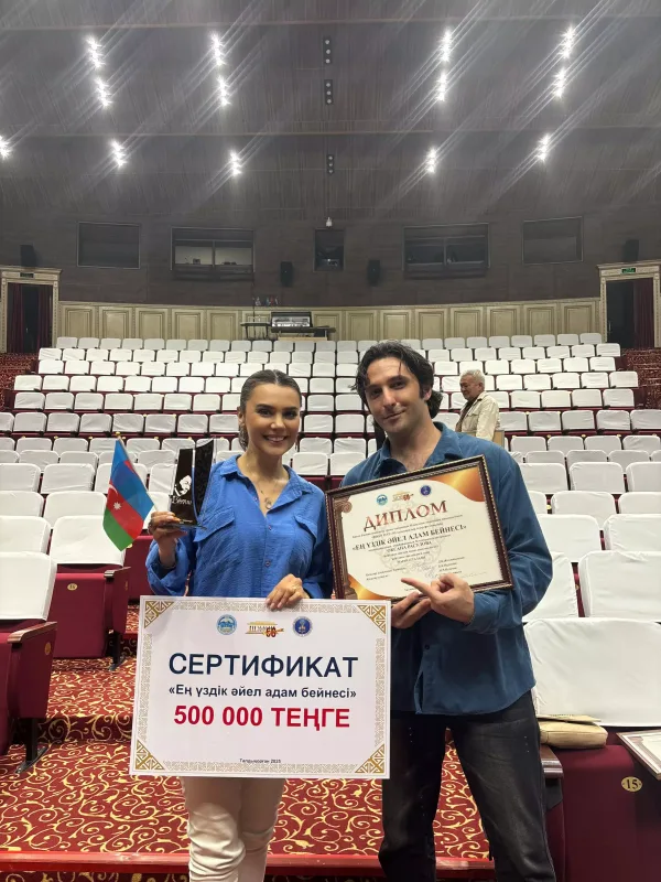 OKsana Qazaxstanda mükafat aldı