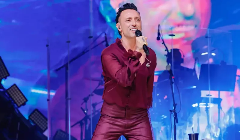 Mabelin bu mahnısı bloklana bilər