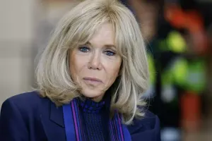 Makronun xanımı kişi olmadığını sübut edəcək