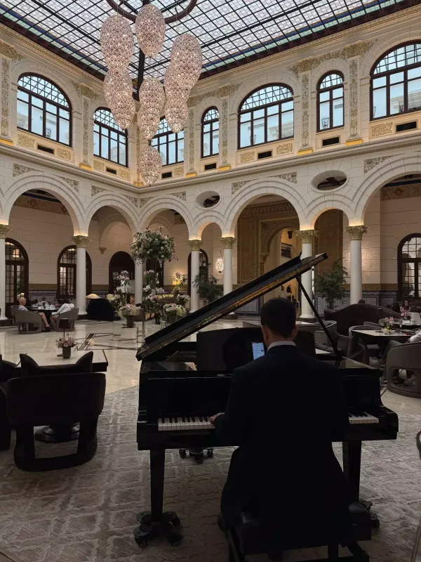 Həmidənin İspanya paylaşımları