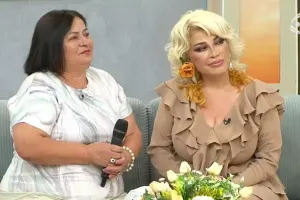 Mətanət eks-ərinin xanımı ilə efirdə