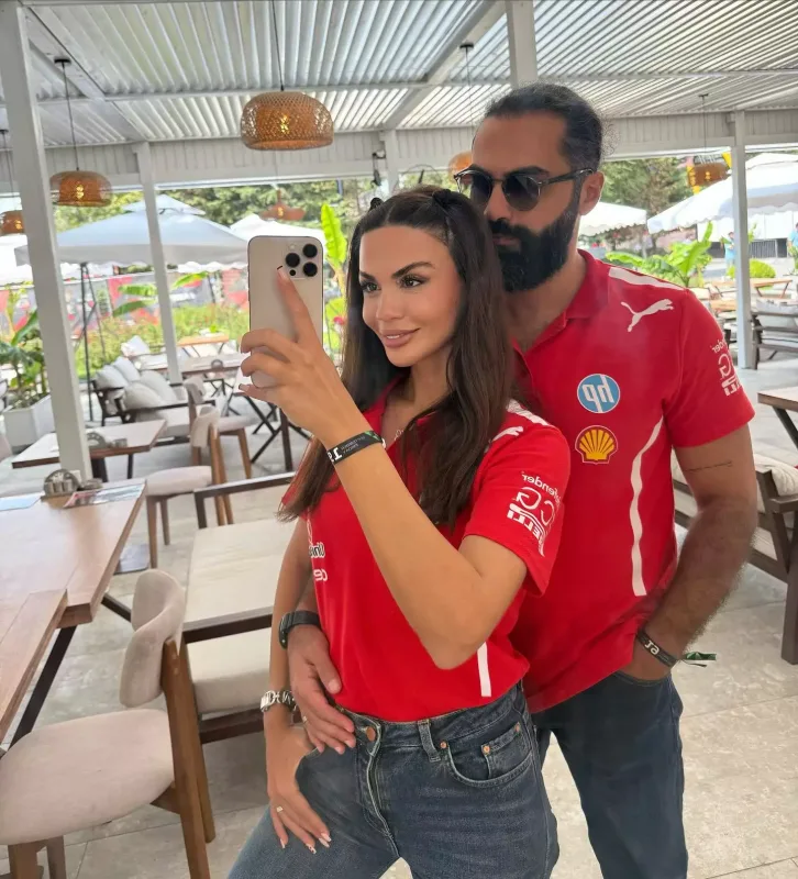 Şəfəqdən nişanlısı ilə paylaşım