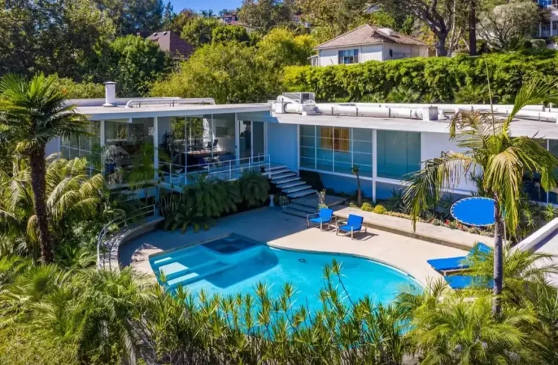 Villasını ona 5,2 milyon dollara satdı