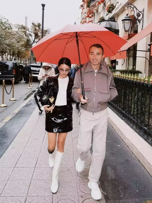 Azərbaycandakı əmlaklarına həbs qoyuldu - Xanımının bank hesabları bloklandı