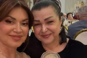 Sənətkarlar Səidə Quliyevanın xoş günündə!