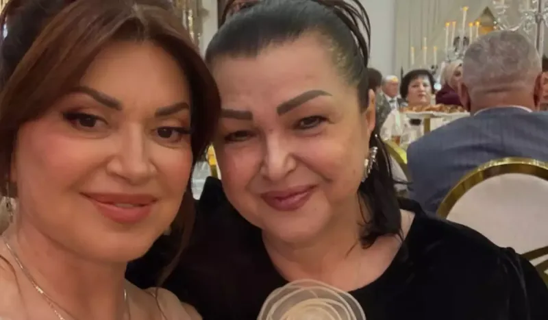 Sənətkarlar Səidə Quliyevanın xoş günündə!