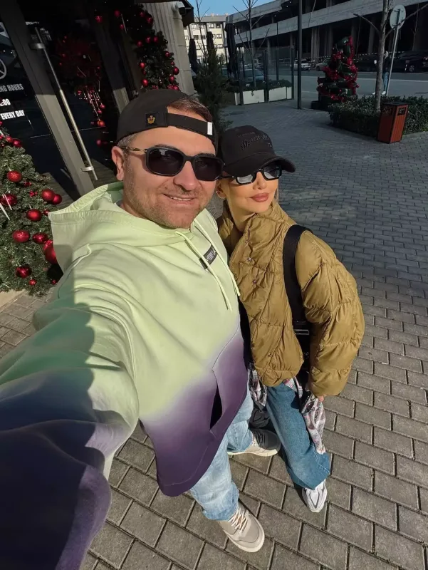 “Ona xaş yeməyi, nərd oynamağı sevdirdim”