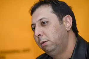 “Türk seriallarında azərbaycanlılar pis göstərilir” - Elməddindən irad