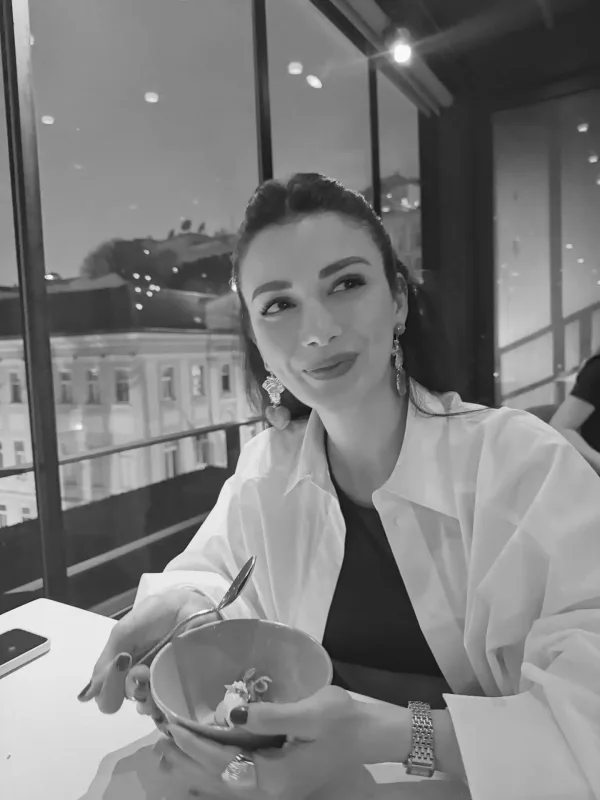 Sevgilisi ilə bağlı paylaşım etdi