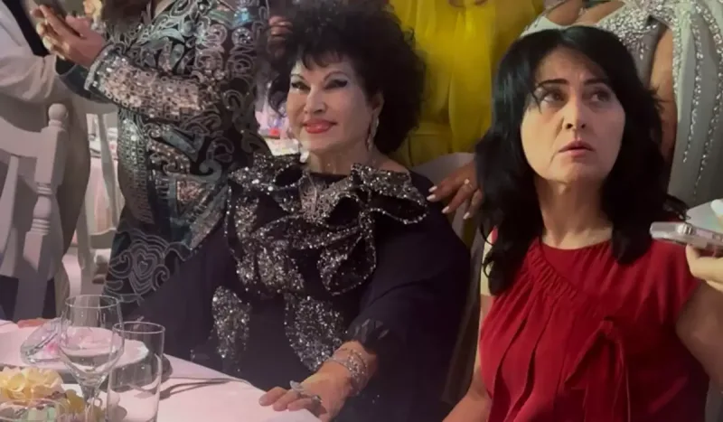 Zeynəb Xanlarova nəvəsinin toyunda!