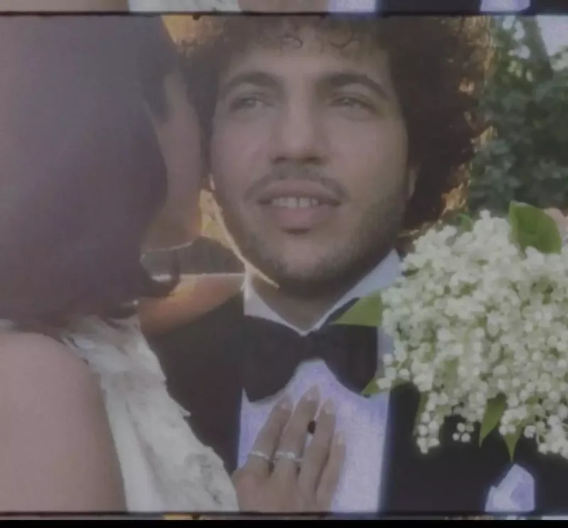 İkisi də Selenaya eyni sözü yazdı