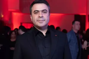 “Bu, sənin ən pis zarafatın oldu, Cabir”