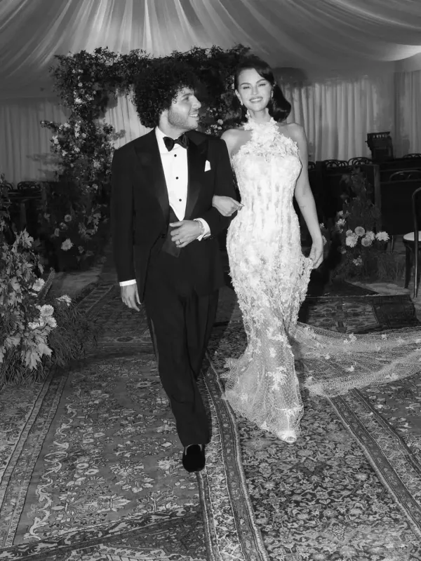 Toyundan fotolar paylaşdı