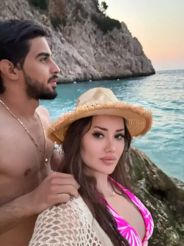 “Çətin anlarımda yanımda olmusan”