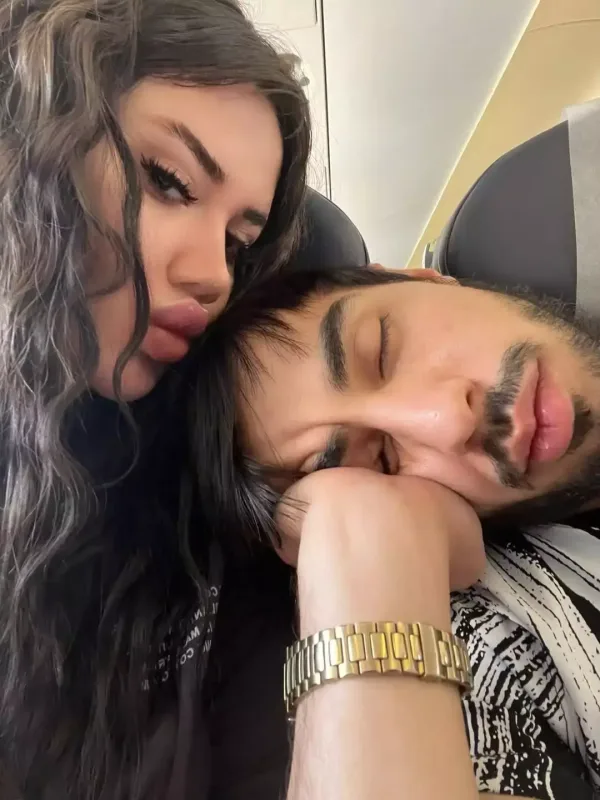 “Çətin anlarımda yanımda olmusan”