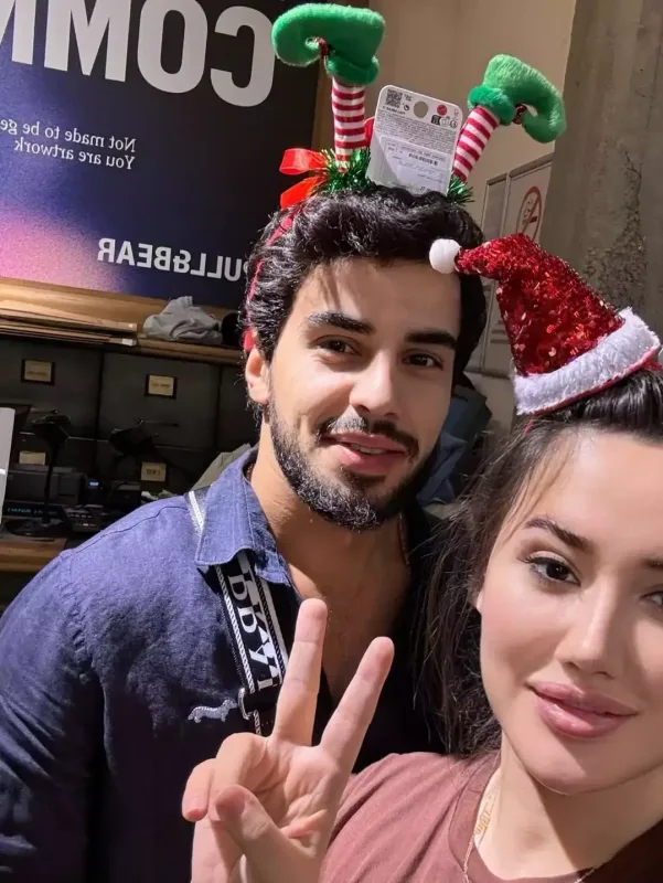 “Çətin anlarımda yanımda olmusan”