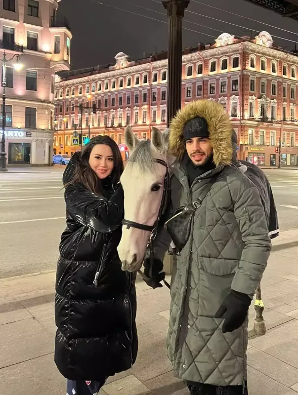 “Çətin anlarımda yanımda olmusan”