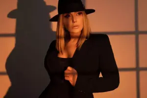 “Öyrəndim sevməyə” - Xanbabayevadan yeni mahnı!