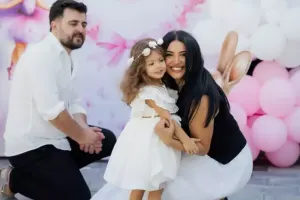 “İkinci uşaq barədə düşünmürəm” - Cavidin xanımı