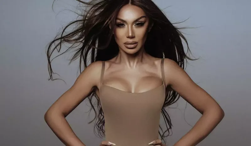 “Sənətdən gəlir əldə etmirəm”