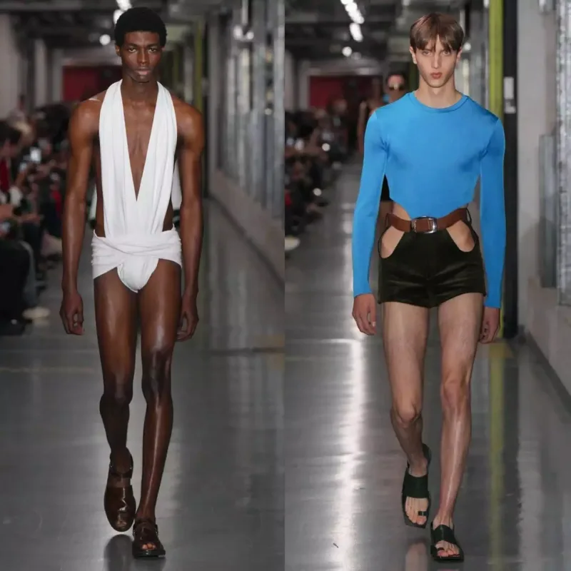 Qeyri-adi dəfilə...