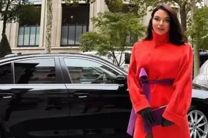 Ülviyyə Mahmudova Paris Moda Həftəsində…