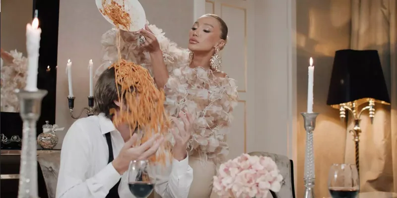 Röya Ayxandan yeni mahnı!