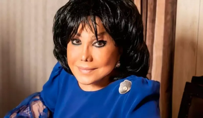 Flora Kərimova Əminə Yusifqızından yazdı