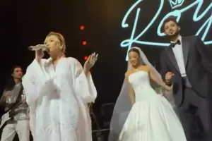 Ulduzlar bu toyda səhnə aldı