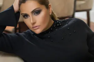 Zülfiyyə Xanbabayeva Cıdır düzündə