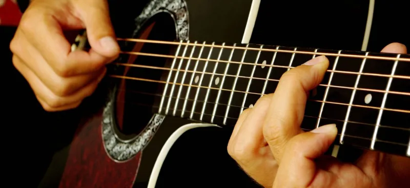 Müğənnilərin canlı oxumaq imtahanı...