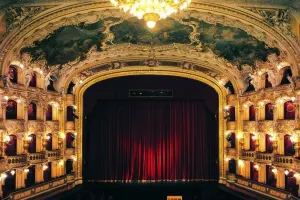 Dərbənddəki “AzDrama” üçün yeni bina tikiləcək