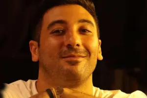 “İkinci Pərdə”nin ulduzu Türkiyəyə köçdü