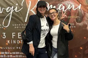 Oksananın kinoteatr sevinci...