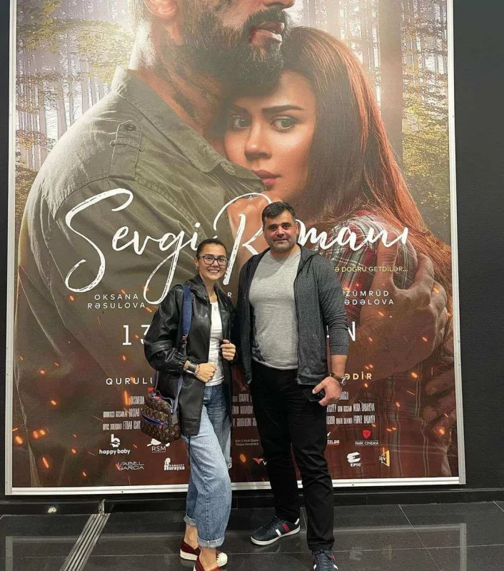 Oksananın kinoteatr sevinci...