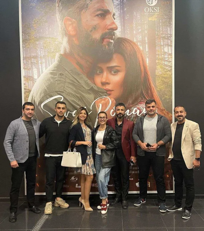 Oksananın kinoteatr sevinci...