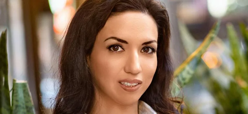 Şeyla 21 il sonra qayıdır