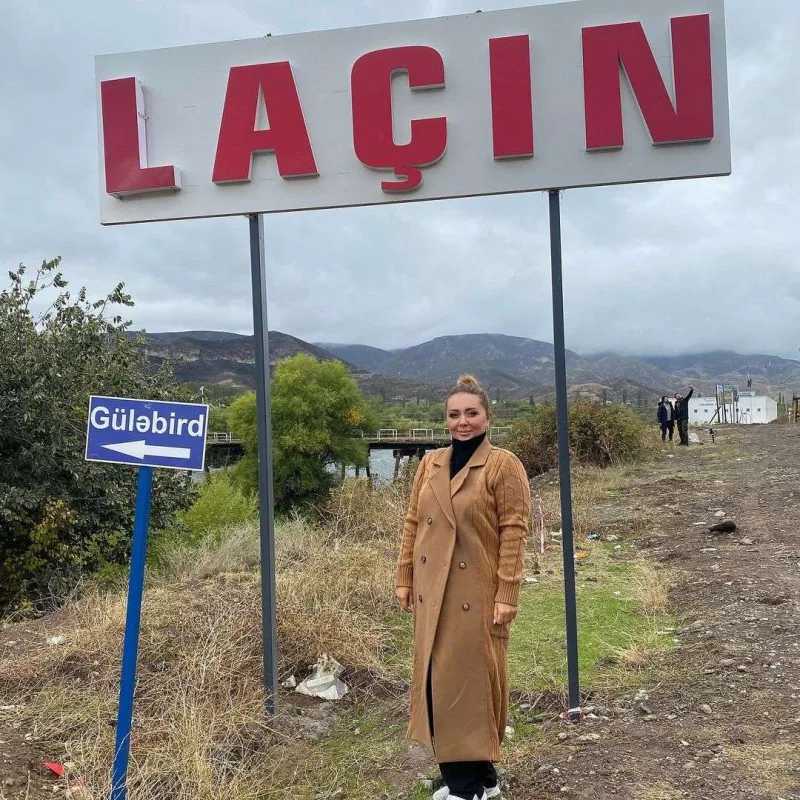 Lalə Şuşadan sonra Laçına getdi