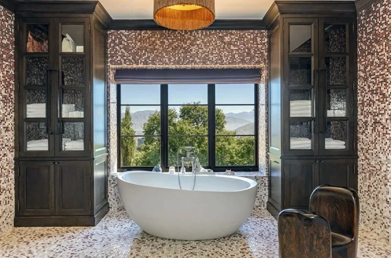 Evlərini 35 milyona satırlar