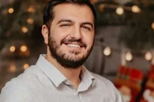 Koronavirus olan atasının xəstəxanada pulu oğurlandı