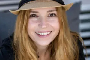 “İkinci əl paltarlar geyinirəm…”- Fotolar