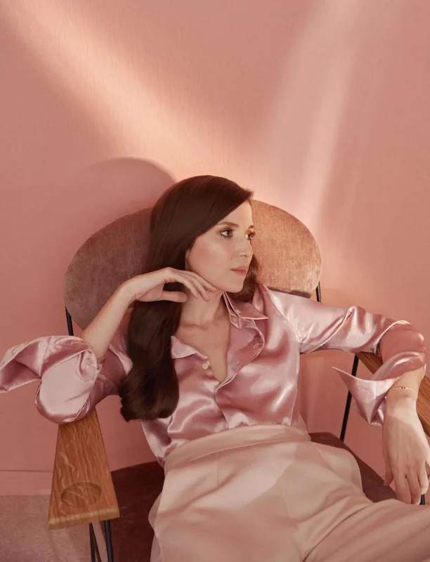 “İkinci əl paltarlar geyinirəm…”- Fotolar