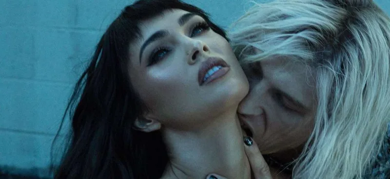 Meqan Foks və sevgilisindən qalmaqallı fotolar